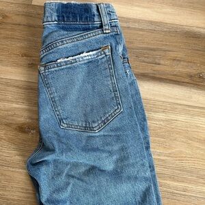 Abercrombie Ultra High Rise Relaxed 90s Jeans